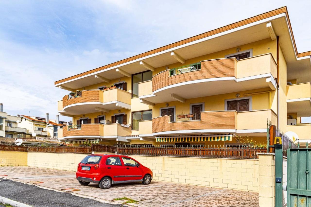 Relax Apartment ลาดิสโปลี ภายนอก รูปภาพ