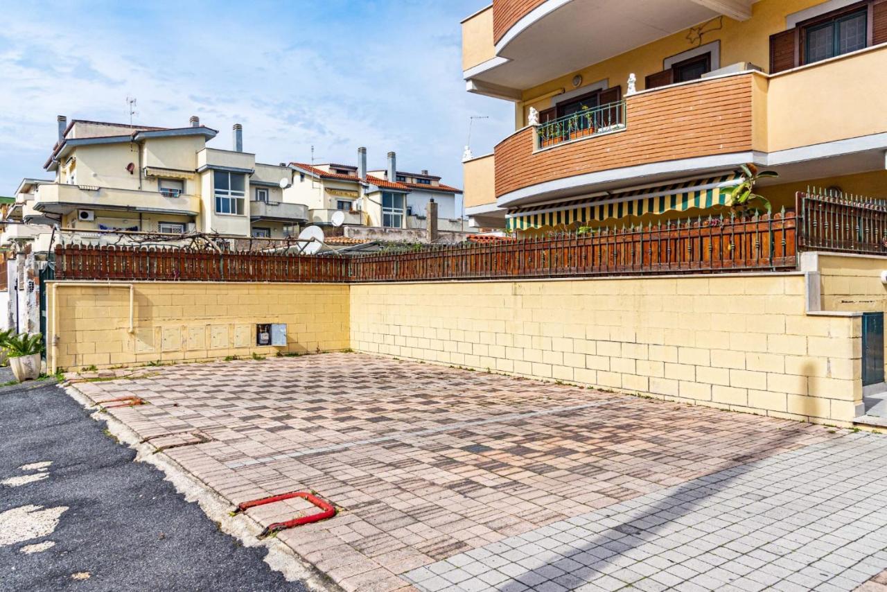 Relax Apartment ลาดิสโปลี ภายนอก รูปภาพ